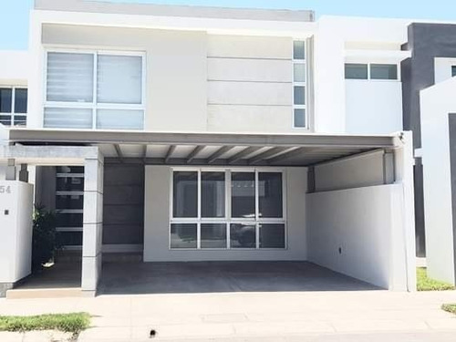 Imagen 1 de 7 de Casa De 3 Recámaras En Coto Privado