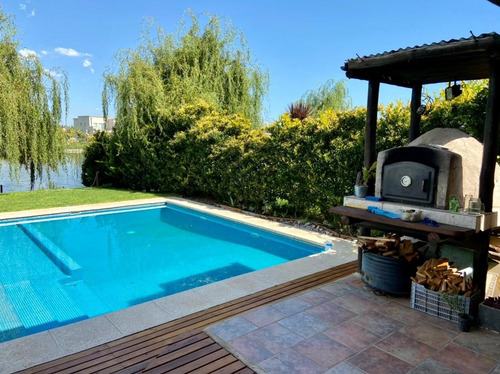 Imagen 3 de 16 de Casa Chalet En Alq. Temporario En San Francisco, Villanueva, Tigre