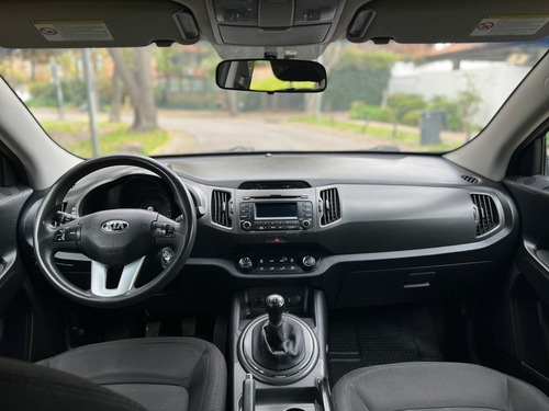 Imagen 13 de 14 de Kia Sportage Lx Mec Ac Dab Ab