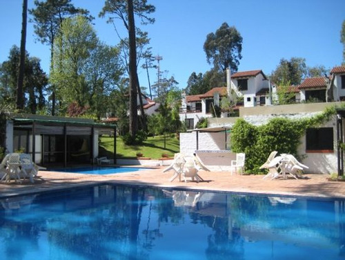 Casa En Alquiler Por Temporada De 3 Dormitorios En Playa Brava (ref: Bpv-7650)