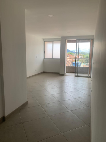 Hermoso Apartamento En Venta En Ph Muy Central En La Ceja Antioquia