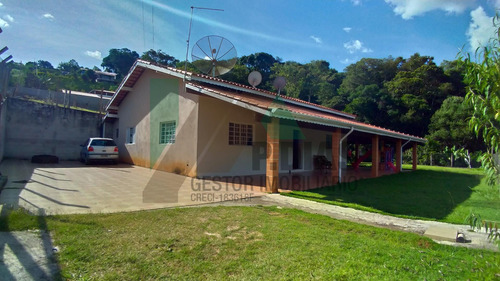 Linda Chácara Em Pinhalzinho, Ideal Para Quem Busca Tranqüilidade E Segurança No Circuito Das Águas - Ch0325