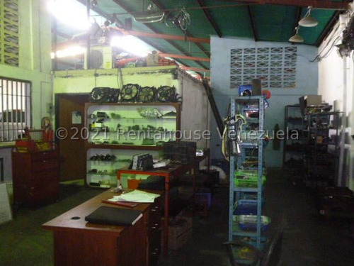 Excelente Galpón Comercial En Venta En Barquisimeto Jr