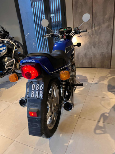 Imagen 2 de 12 de Honda Cb 400