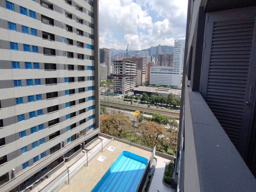 Apartamento Para Arriendo En Medellin Sector Ciudad Del Rio (20455).
