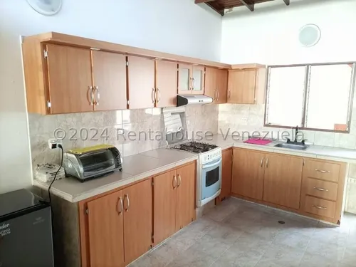 Rosa Rodríguez Vende Casa En La Piedad Norte, Cabudare 25-15521