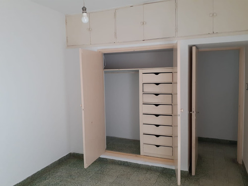 Casa Para Uso De Terreno Venta Observatorio Apto 1482 M2 Zona C2 21 Mts Altura