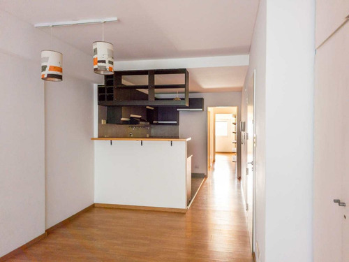 Venta Semipiso 2 Ambientes Con Balcon Terraza