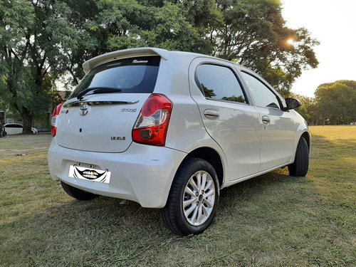 Toyota Etios 1.5 M/t