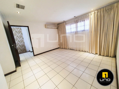 Barrio Equipetrol Amplio Inmueble En Alquiler