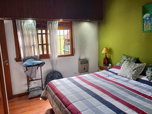 Confortable Casa En Excelente Ubicación