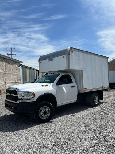 RAM 4000 5.7 Chasis Cabina P 4x2 Mt