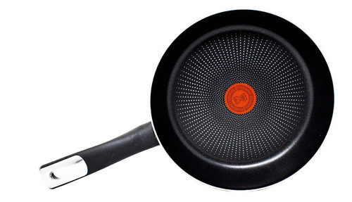 Imagen 1 de 5 de Sartén 30 Cm Con Antiadherente Hard Titanium Negro T-fal B2540782