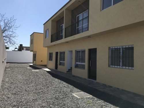 Departamento  En Venta En San Miguel, G.b.a. Zona Norte, Argentina