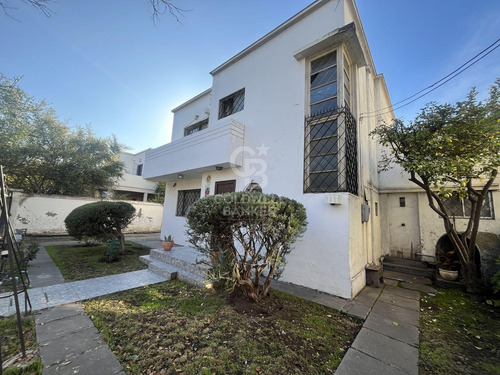 Casa Para Remodelar En Barrio Suarez Mujica