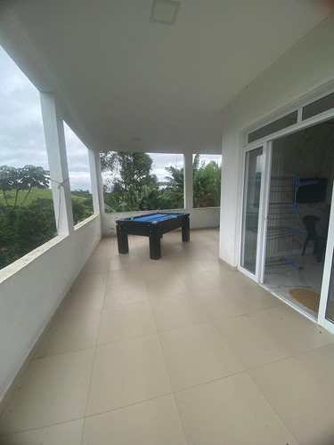 Sítio Santa Isabel Divisa Com Igaratá Casa Muito Nova