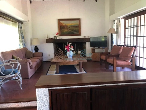 Imagen 3 de 12 de Casa Para La Venta En Beverly Hills.