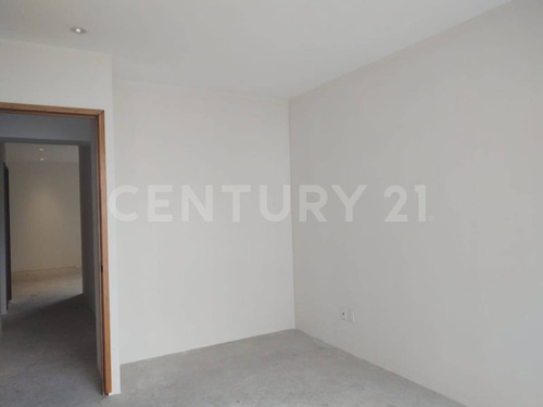 Venta De Departamento En Lomas De Chapultepec