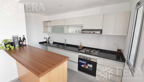 Imagen 2 de 23 de Venta De Departamento 3 Ambientes Con Patio Y Cochera En Wilde (24585)
