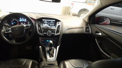 Imagen 25 de 25 de Ford Focus 5p 2.0l N At Titanium