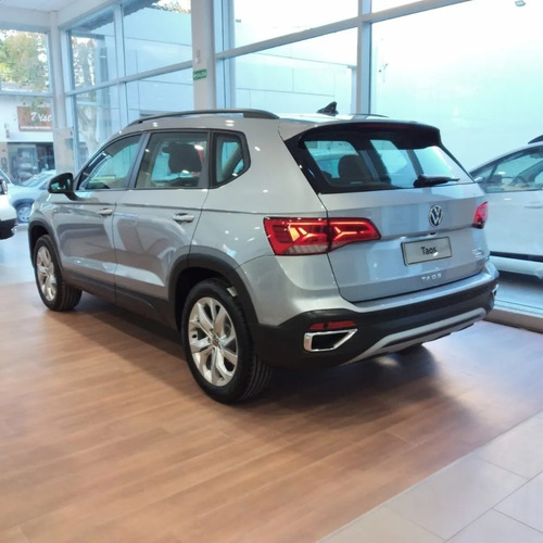 Imagen 4 de 16 de Taos Comfortline 1.4 150cv Año 2023 #30
