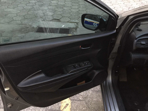 Imagem 12 de 13 de Honda City 2010 1.5 Lx Flex 4p