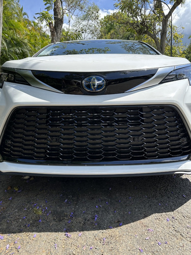 Imagen 3 de 8 de Toyota Sienna Xse 2023