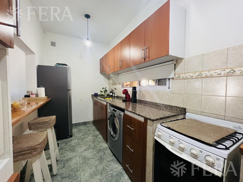 Imagen 8 de 25 de Venta En Block Dos Ph Con Cochera Y Patio En Sarandí (31066)