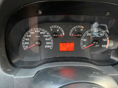 Imagen 8 de 11 de Fiat Siena 2007 1.7 Elx
