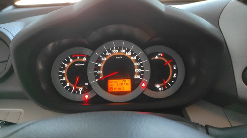 Toyota Rav4 2.4 4x2 At 2012