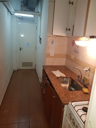 Imagen 7 de 14 de Local A Mts De A. Jonte - Baño Cocina - Baulera Y Patio
