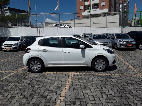 Peugeot 208 1.2 Active 12v Flex 4p Manual