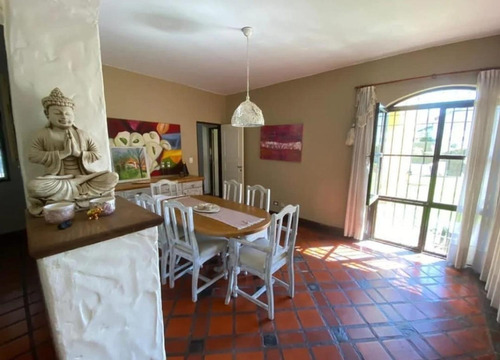 Imagen 3 de 12 de Casa En Venta. Don Torcuato . Zona Hindu-