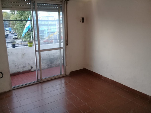 Alquiler De Departamento De 3 Ambientes En Avellaneda!