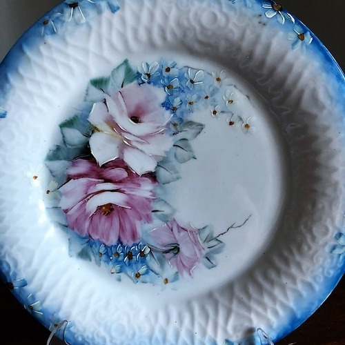 Imagem 2 de 4 de Prato Decorativo Pintado A Mão 22,5cm P21
