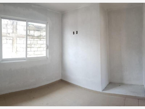 Imagen 3 de 4 de Casa Sola En Venta El Cipres