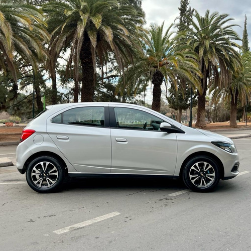 Chevrolet Onix Ltz 1.4 98cv