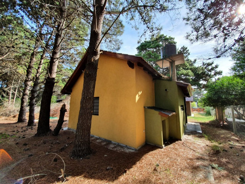 Casa Dos Ambientes A Estrenar - Financiada