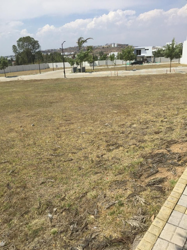 En Venta 2 Lotes En Lomas De Angelópolis, San Andrés Cholula, Puebla.