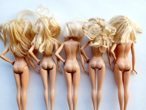Lote Barbie Basicas Pose Modelo Izquierda Usadas Para Custom (Usado)