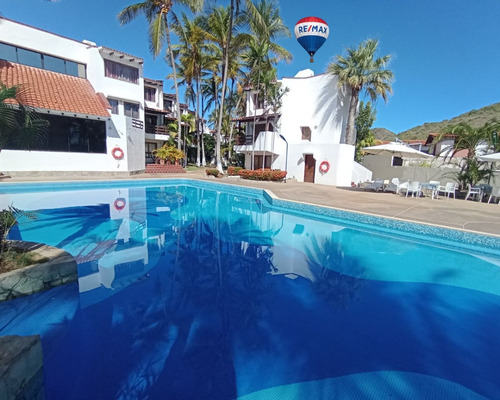 Re/max 2mil Vende Apartamento En Res. Sun Village, Urb. Paraíso 1, Pampatar, Mun. Maneiro, Isla De Margarita, Edo. Nueva Esparta