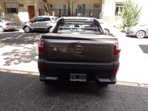 Imagen 2 de 6 de Fiat Strada Adventure 1.6