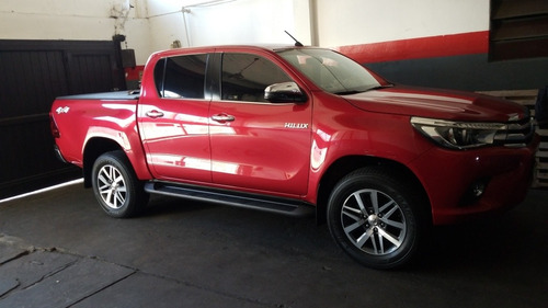 Toyota Hilux 2.8 Cd Srx 177cv 4x4 At 2019