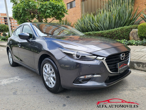 Mazda 3 2.0 Sport Touring
