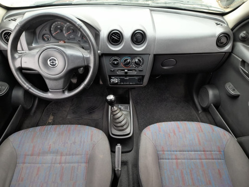 Imagem 8 de 15 de Chevrolet Celta Spirit 1.0