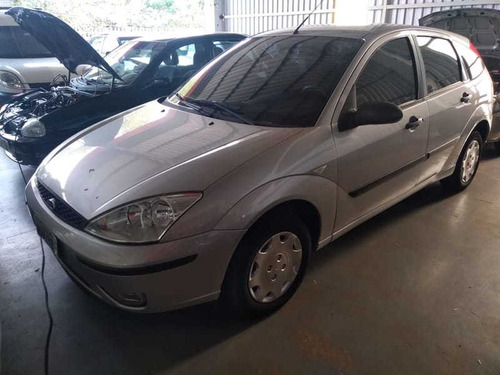 Ford Focus Hatch 1.6 S