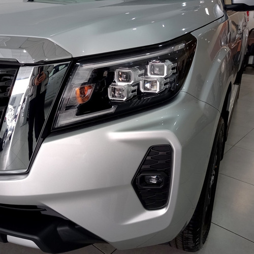 Imagen 10 de 25 de Nueva Nissan Frontier Xe 4x4 Mt 2022