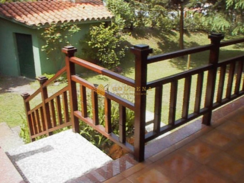 Casa En Solanas De 4 Dormitorios, Piscina Y Muy Cerca De La Playa. Consulte!!!!!!!!!- Ref: 2341