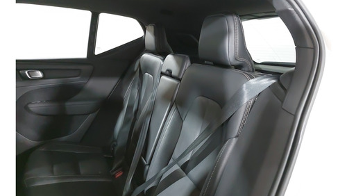 Volvo Xc40 2.0 T5 Momentum Auto 4wd