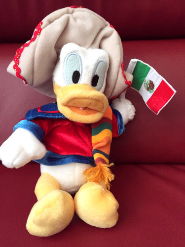 Imagen 1 de 2 de Disney Pato Donald Mexicano Importado De Disneyworld Epcot
